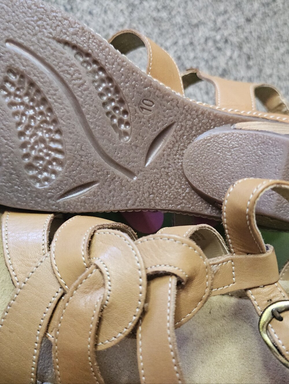 Women's Naturalizer Sandals sz 10 - Picture 3 of 3